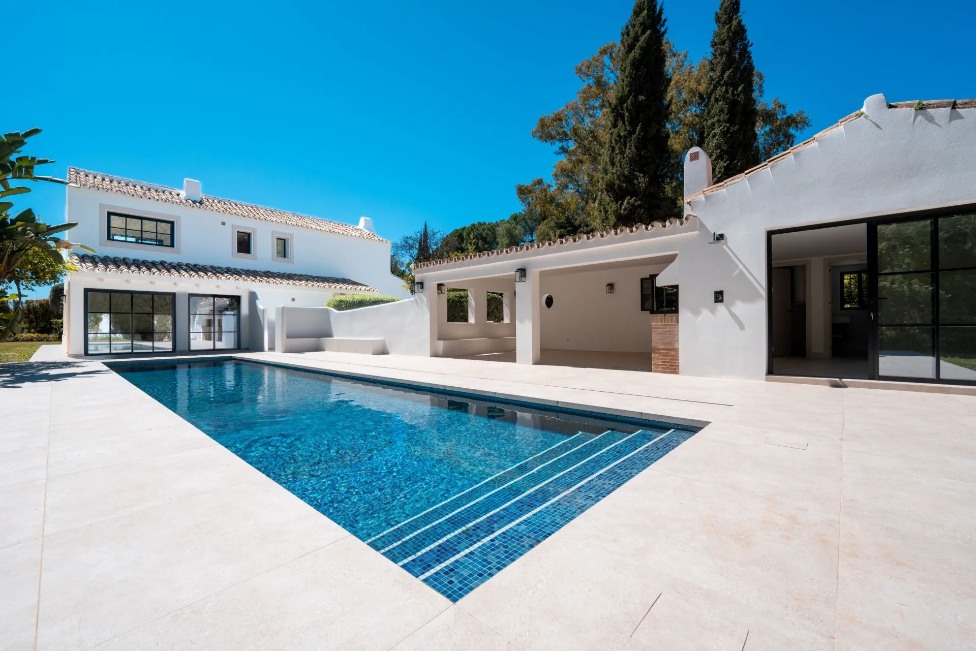 Verborgen parel: luxe villa te koop in prachtige natuuromgeving van de Costa del Sol foto 5