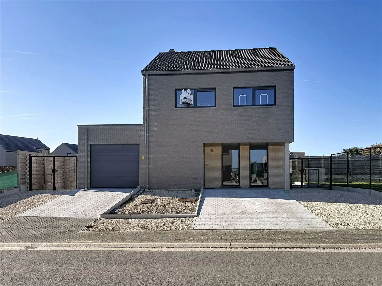 Instapklare open bebouwing, garage, 3 slpks en tuin, 4a 63ca foto 31