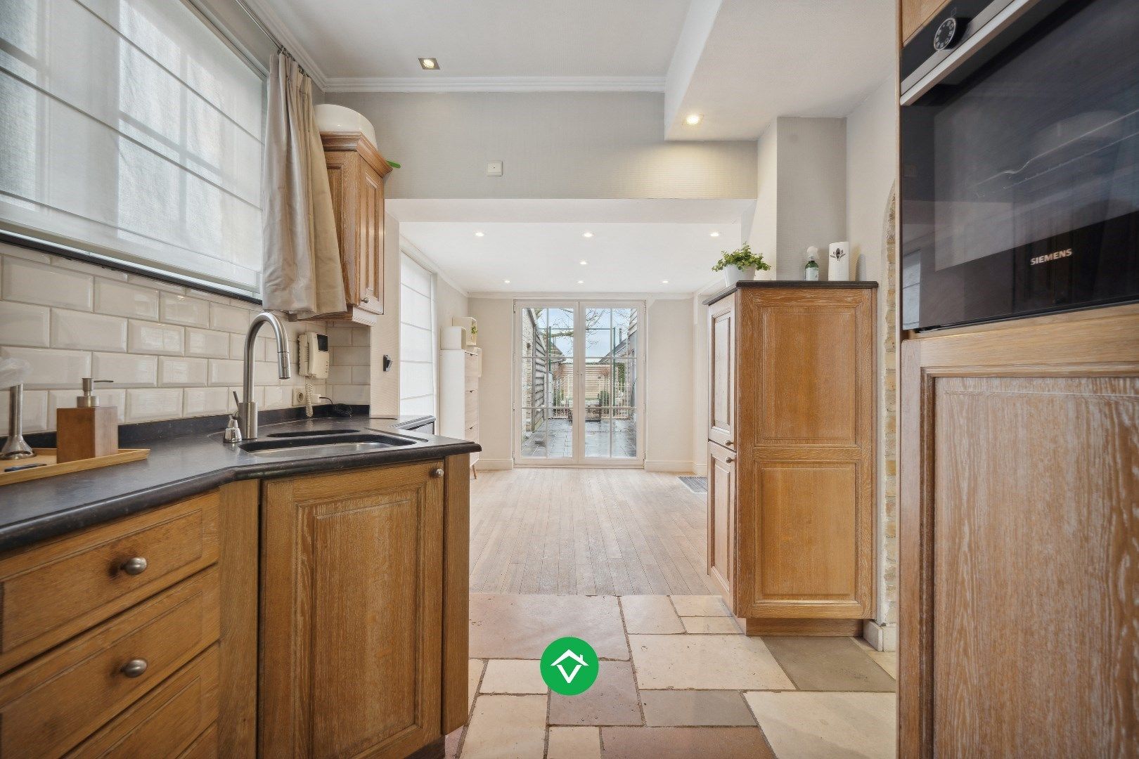 Instapklare woning met 3 slaapkamers en welness te Eernegem foto 7