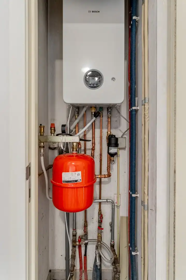 Recent gerenoveerd Duplex appartement met 3 slaapkamers en garagebox in het centrum van Hasselt. foto 20