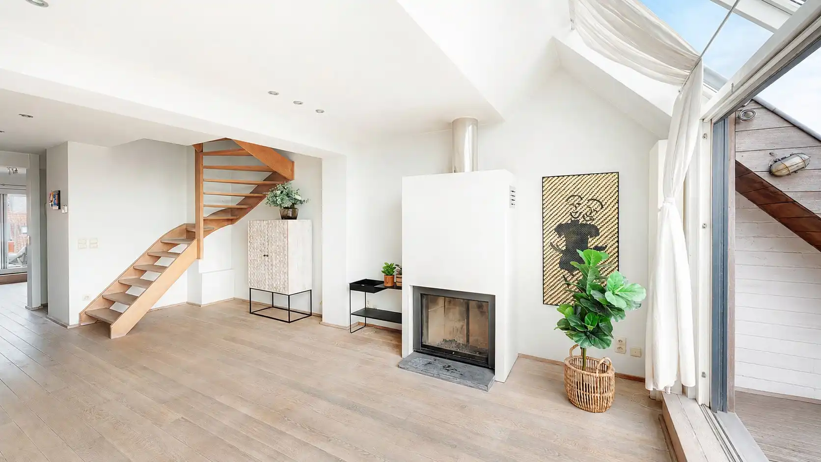 Ruim duplex appartement met zonnige terrassen in hartje Knokke foto 7