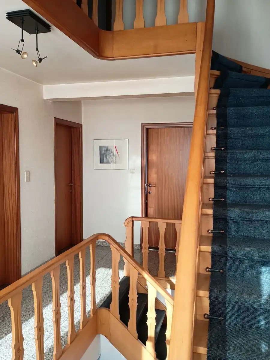 Ruime halfopen woning met tal van mogelijkheden foto 14