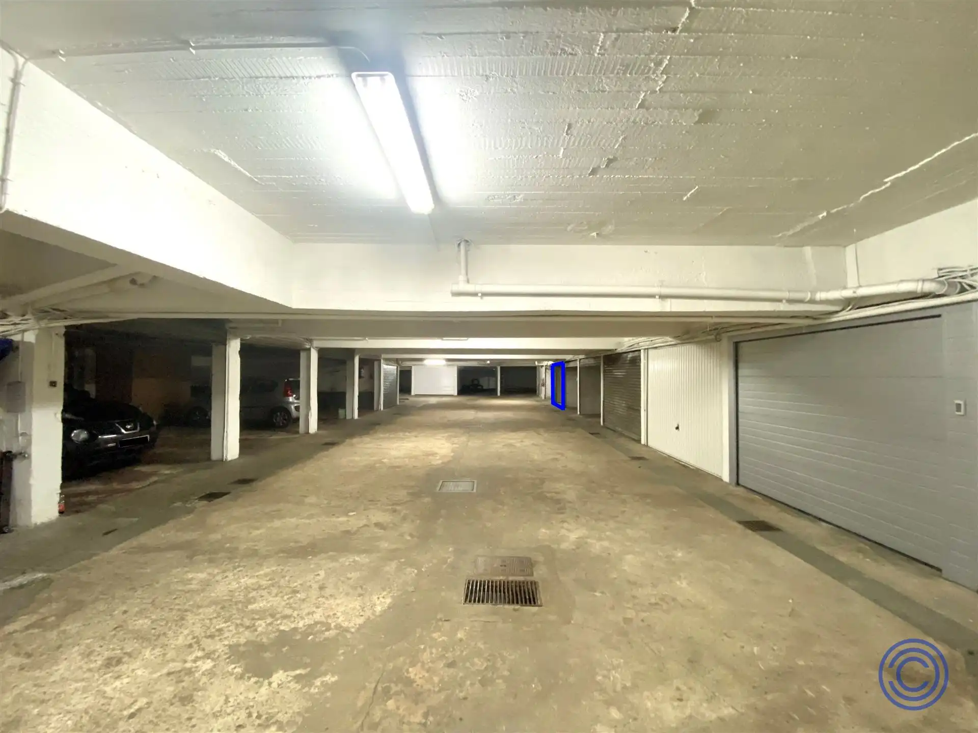 Garagebox met elektrische poort in hartje Antwerpen! foto 4