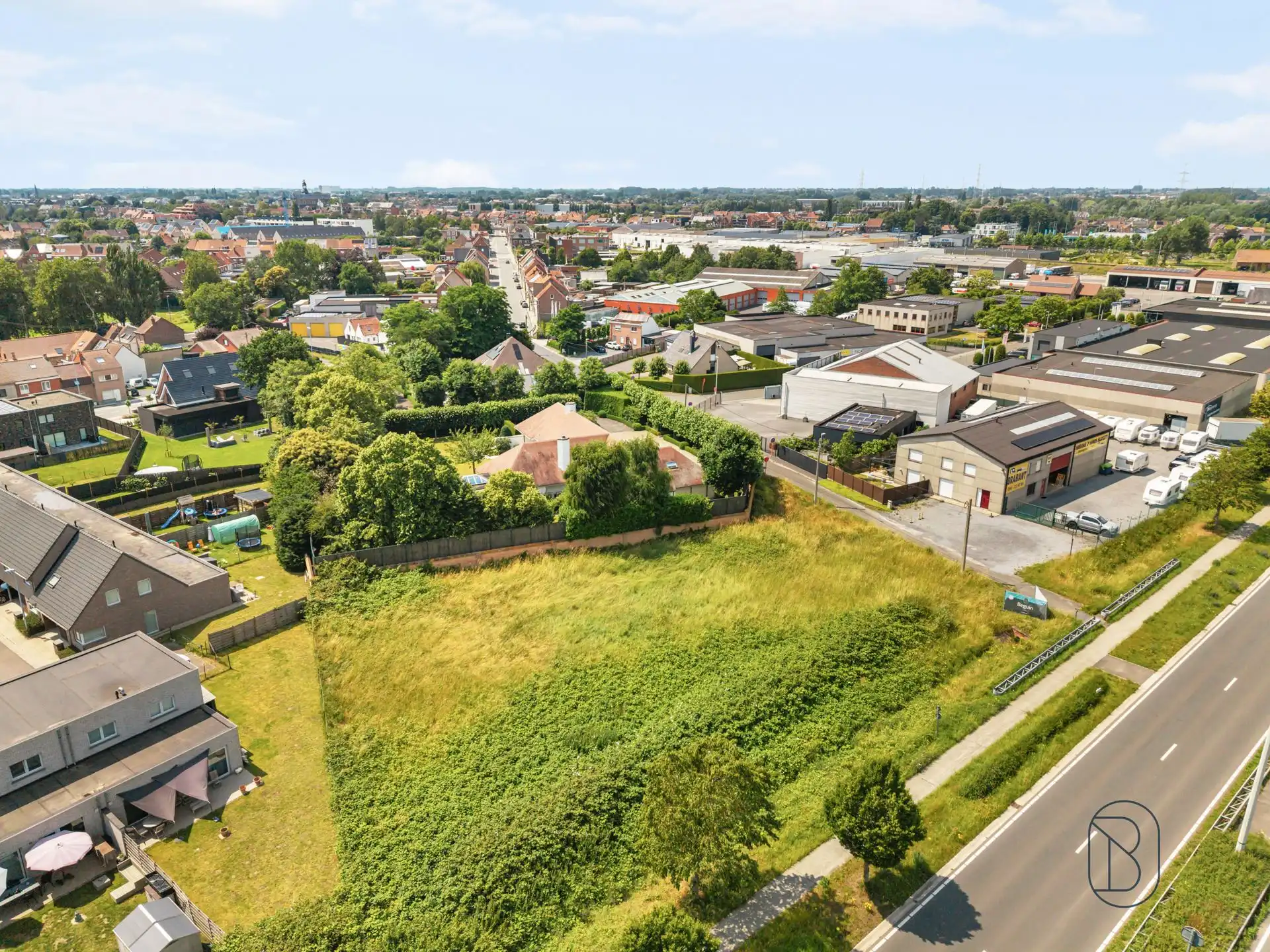 Topgelegen bouwgrond met veel potentieel! foto 4