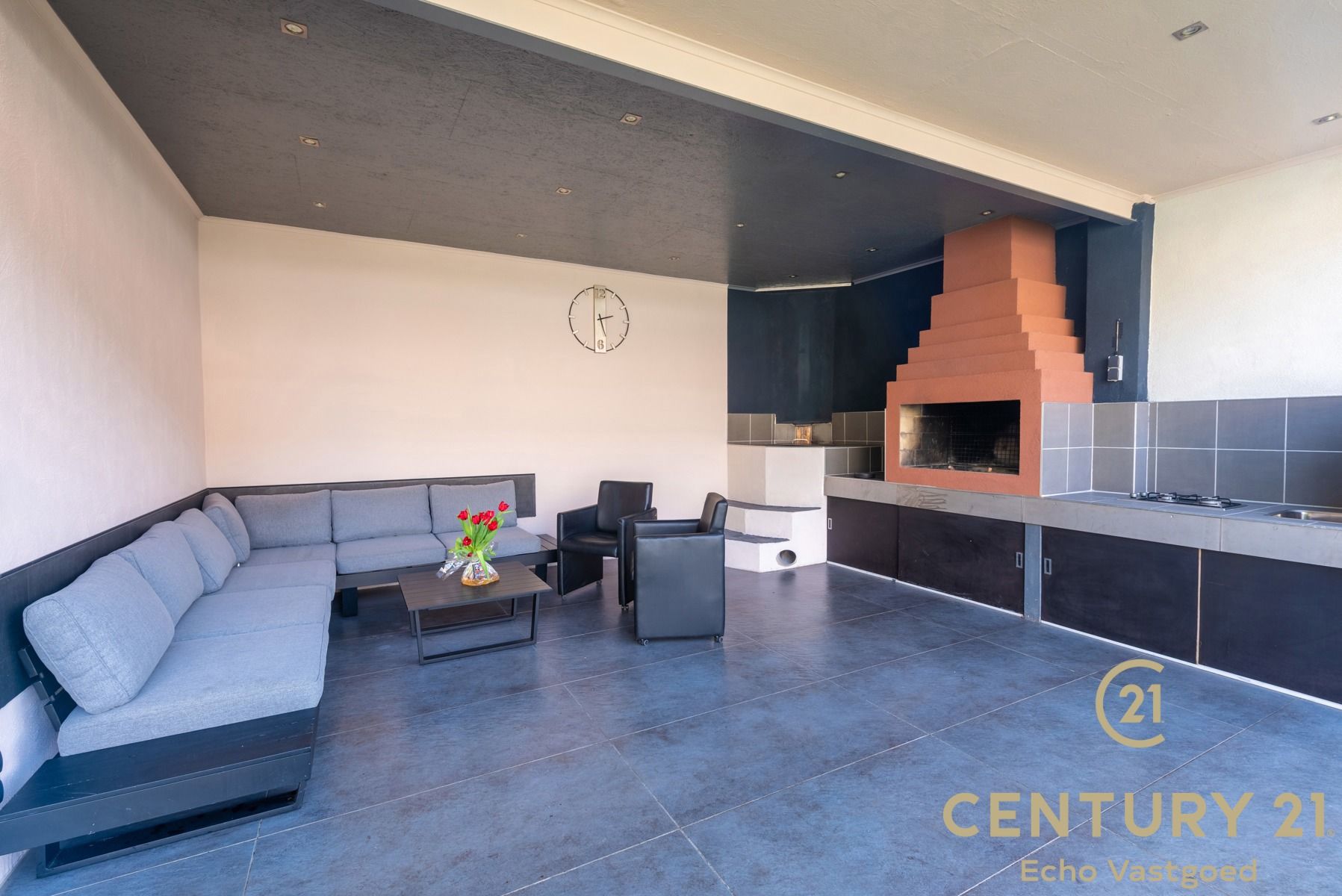 Recent gerenoveerde ruime woning met prachtige tuinlounge foto 25