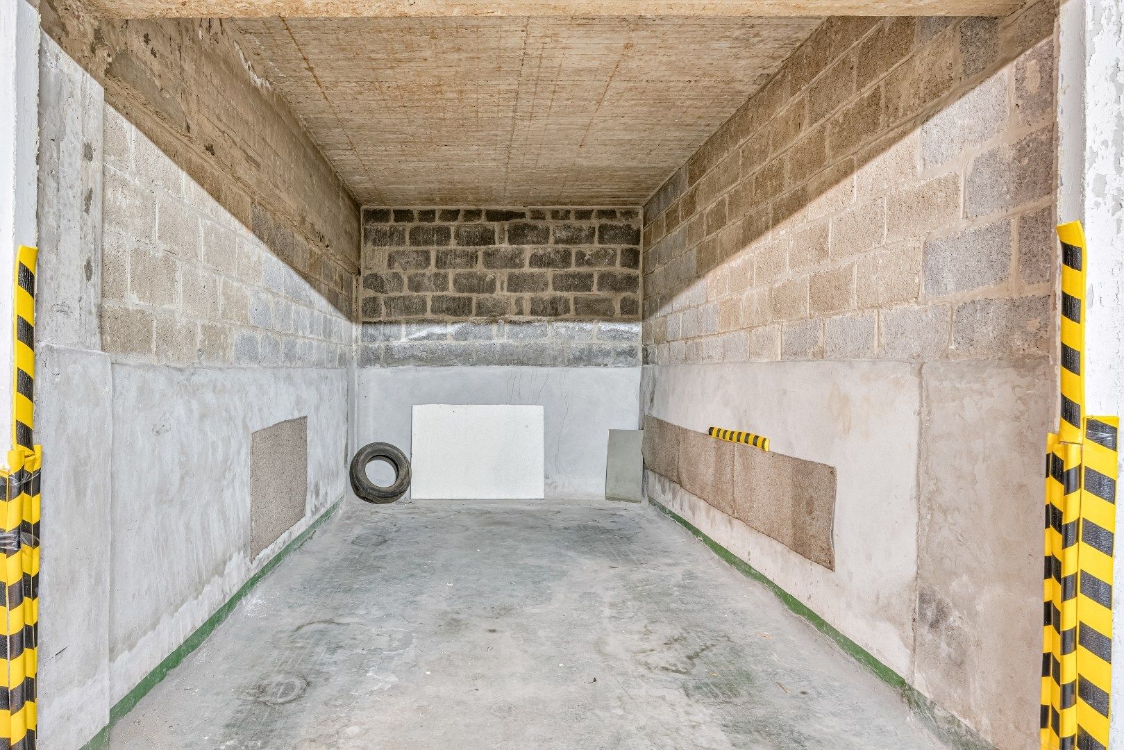 Ruim gerenoveerd 3-slpk appartement te Gent-Zuid foto 17