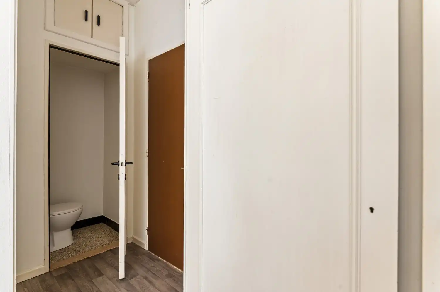 Lichtrijke studio aan het Harmoniepark! foto 6