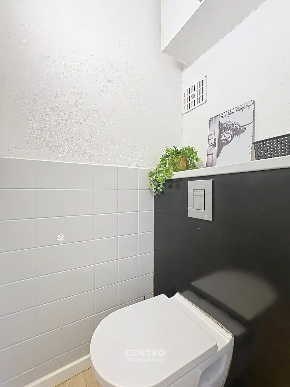Interessant appartement met 2 RUIME slpks op LEUKE ligging! foto 8