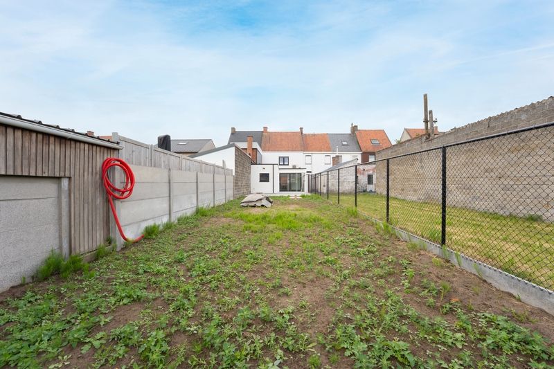 Rumbeke-'t Sterrebos. TWEEGEVEL-VILLA met hoogstaande afwerking, verfijnd interieur en ruime leefruimte. 3 slaapkamers en 2 badkamers. Exclusief mooi aanbod / uistekende ligging ! foto 18
