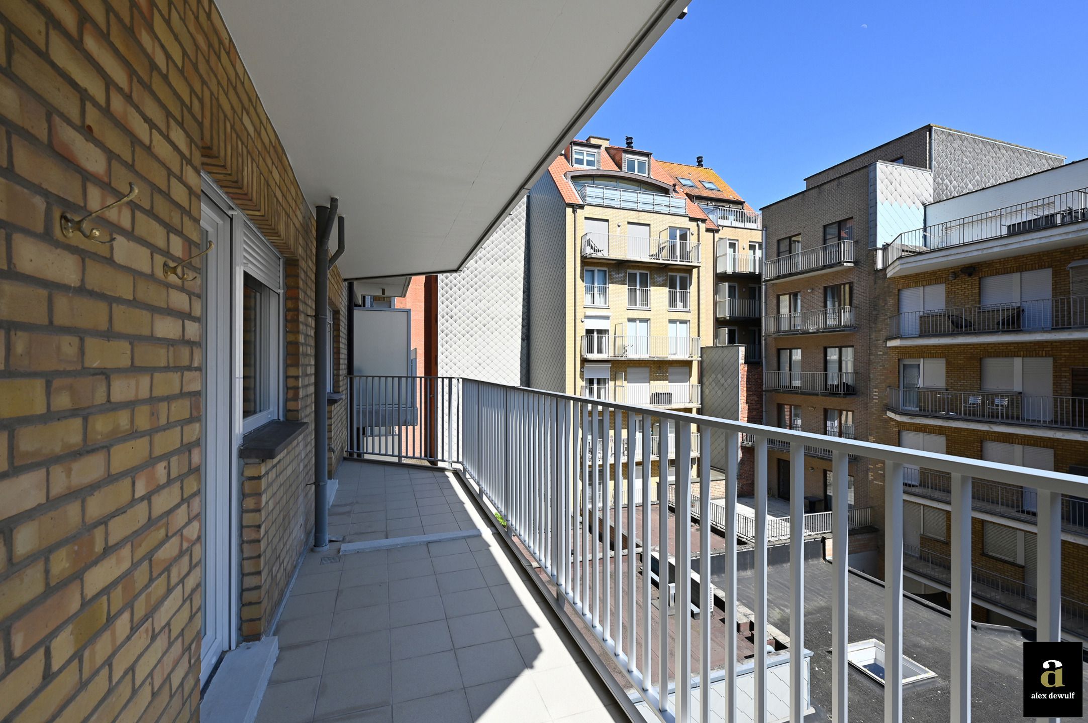 Appartement met 5 slaapkamers en 10m gevel te Rubensplein. foto 33