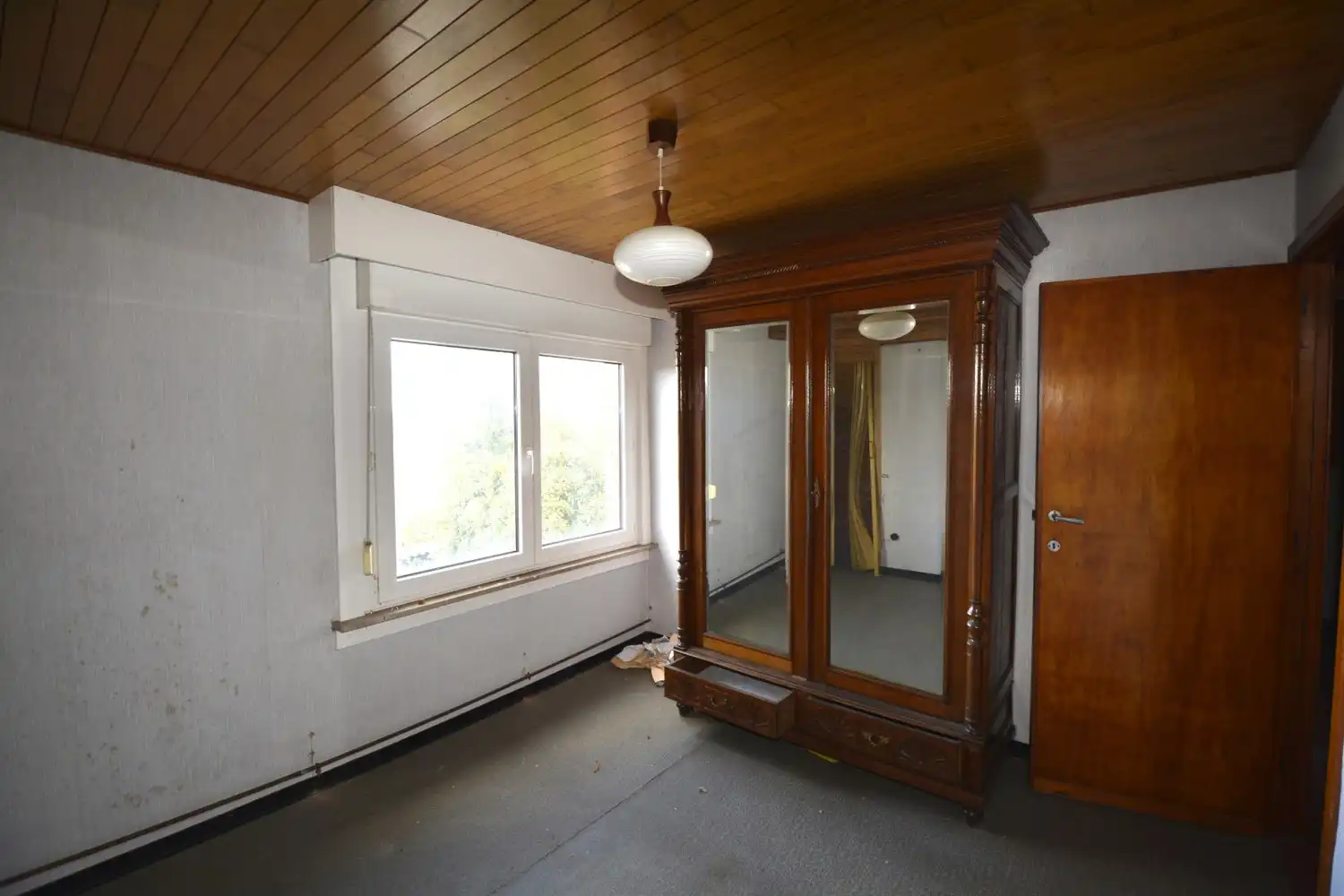 TE RENOVEREN WONING OMGEVEN DOOR AGRARISCH GEBIED! foto 15