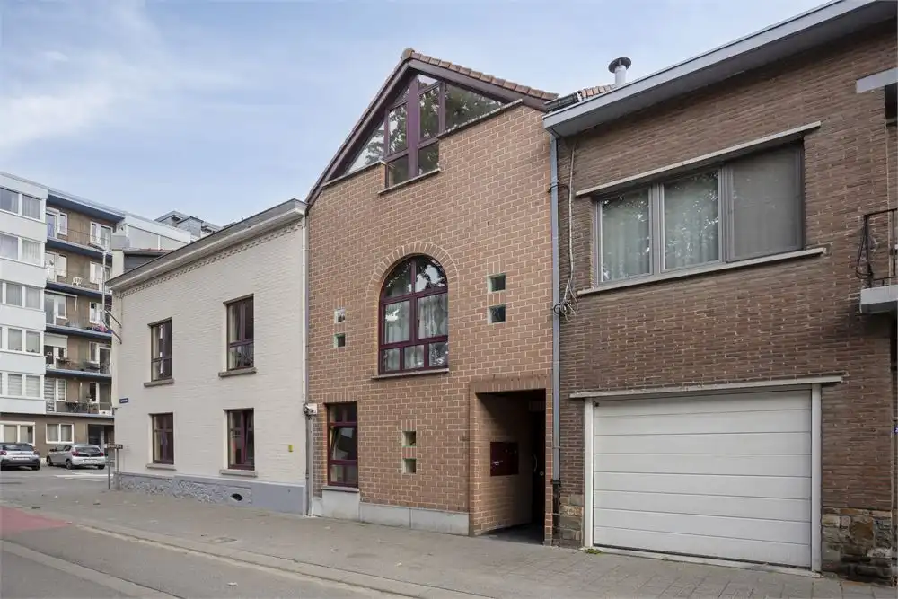 Gelijkvloers appartement in kleine residentie foto 3