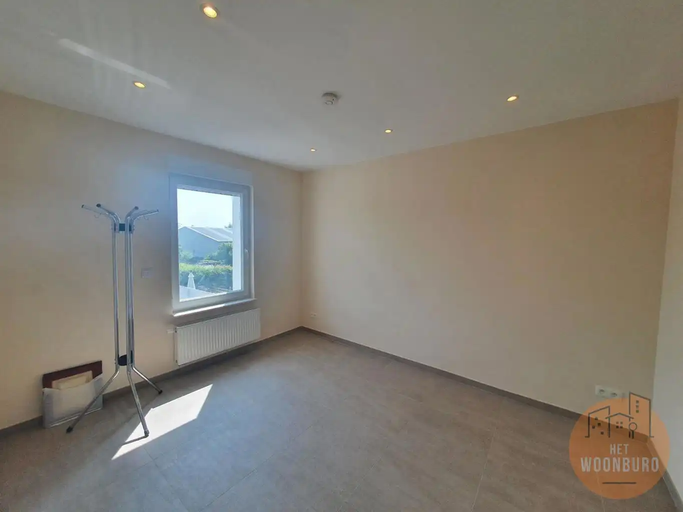 Woning HOB met garage en tuin foto 15