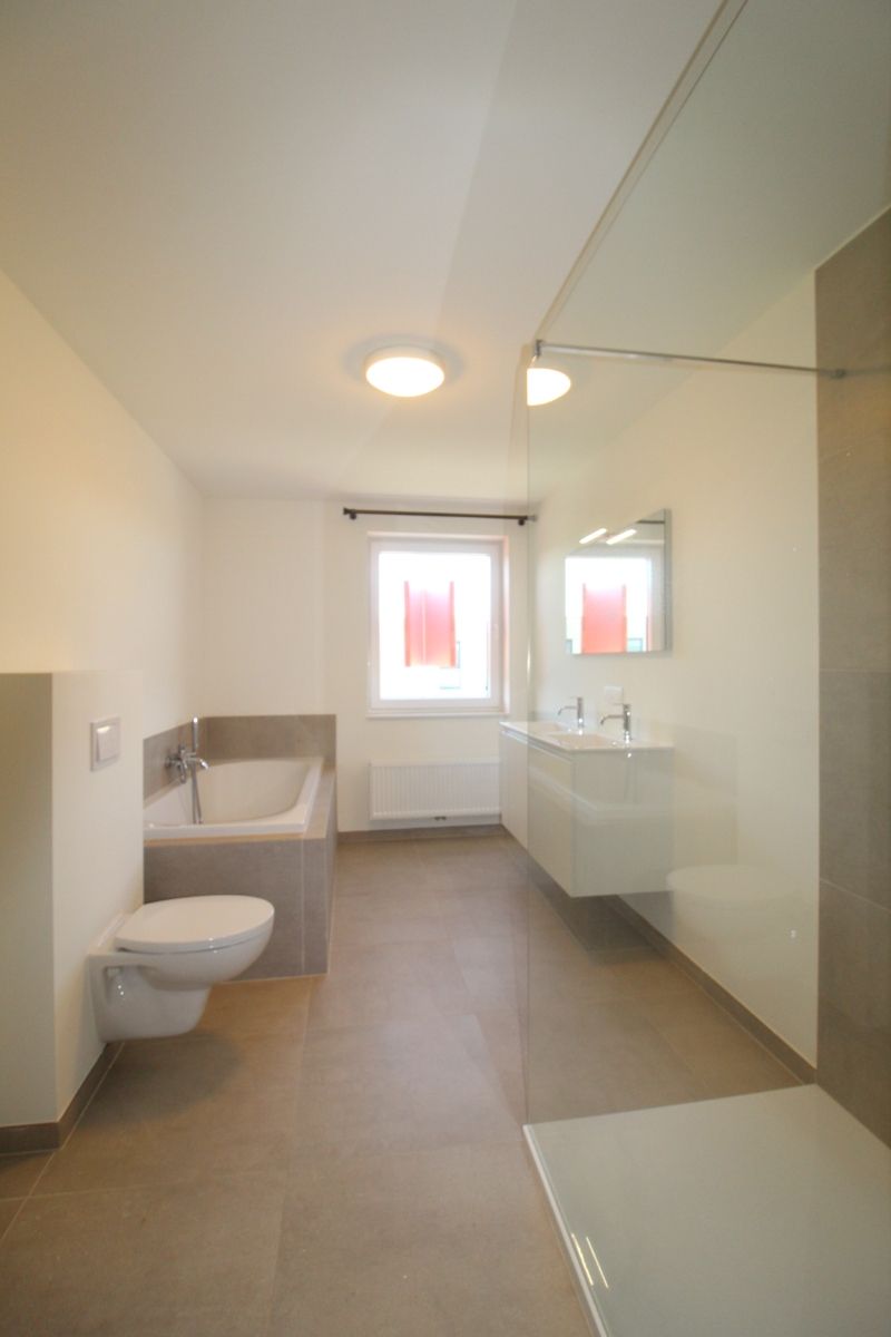 Zeer energiezuinige nieuwbouwwoning te Roeselare foto 10