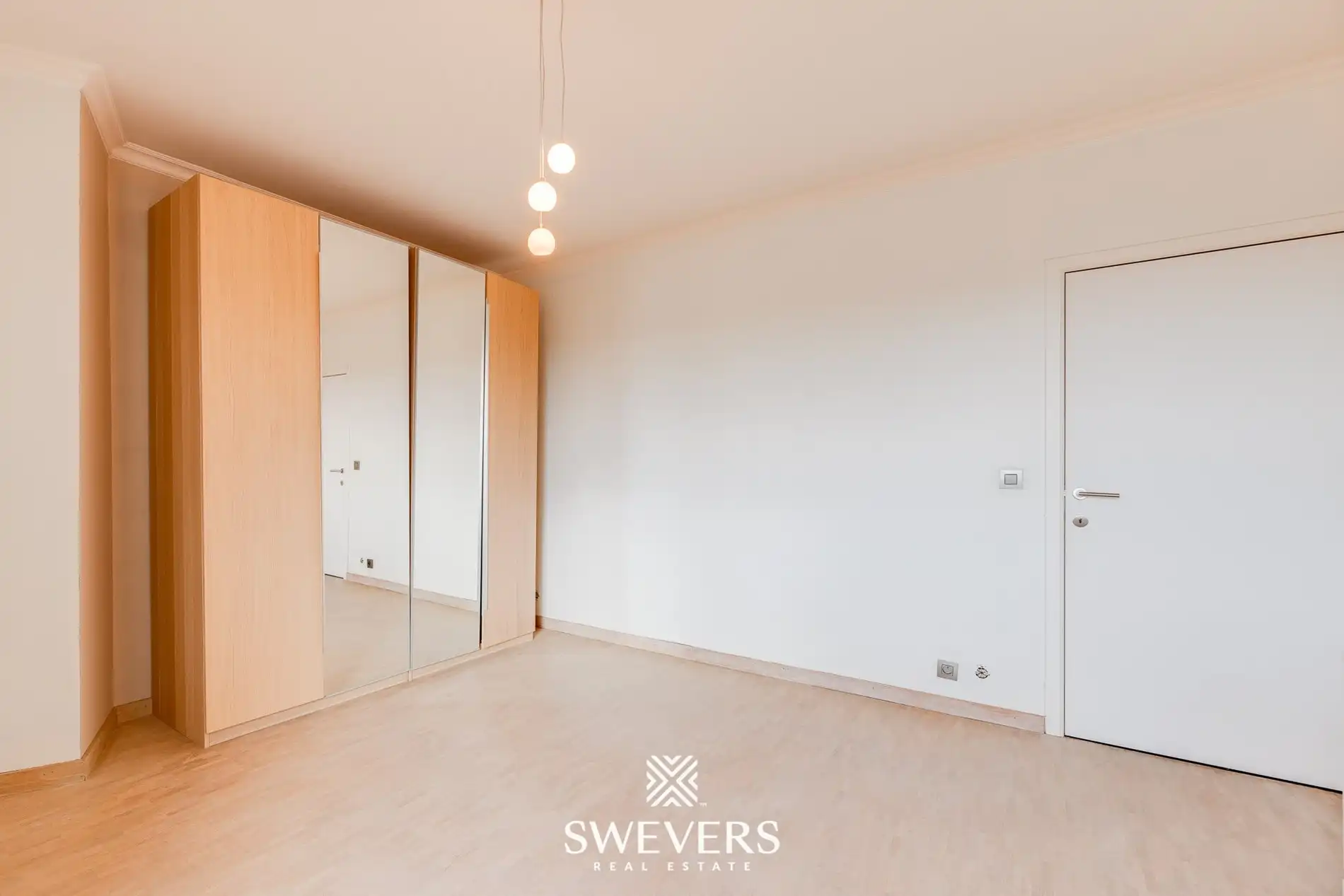 Ruim appartement met prachtig uitzicht in centrum Hasselt foto 18