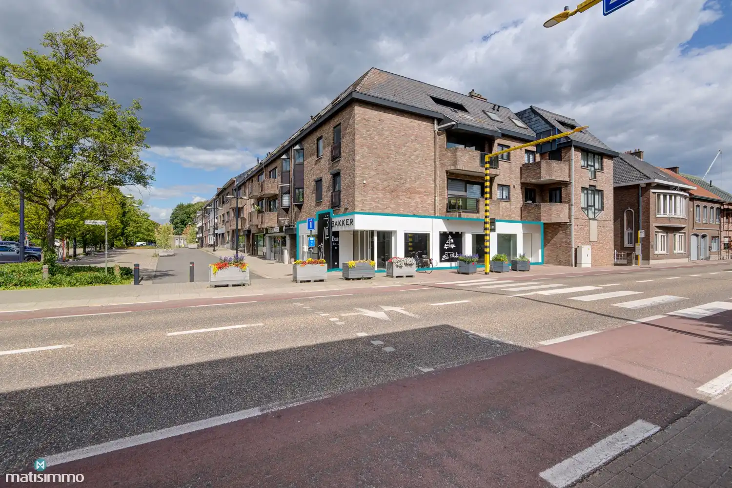 LICHTRIJK HANDELSPAND (174M2) MET VEEL VISIBILITEIT OP EEN TOPLOCATIE IN BEVERST foto 22