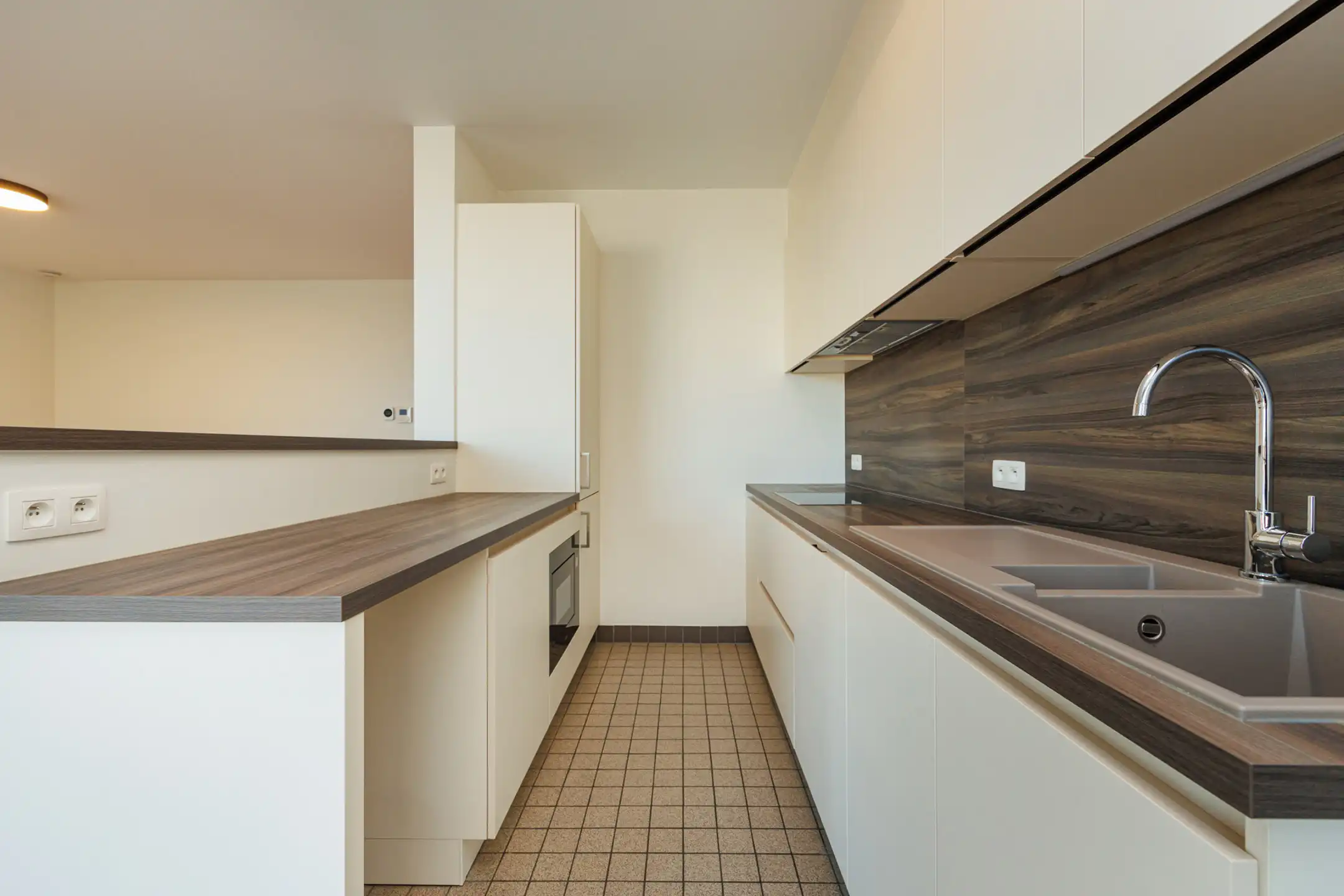 2-slpk app met terras en Scheldezicht op toplocatie foto 4