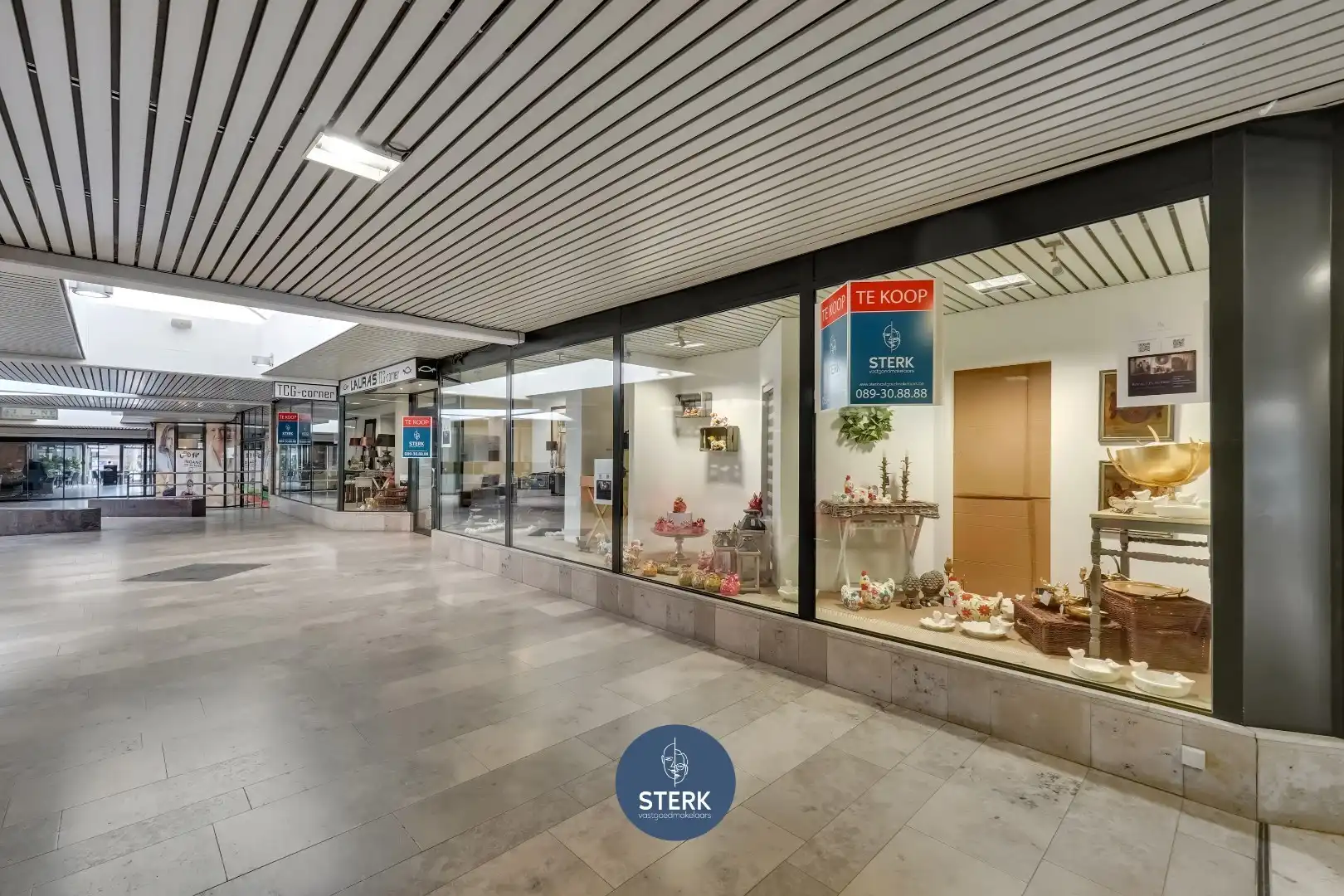 COMMERCIEEL PAND VAN 175 M² IN PASSAGE BEGAS, GELEGEN IN HARTJE LANAKEN ! foto 16