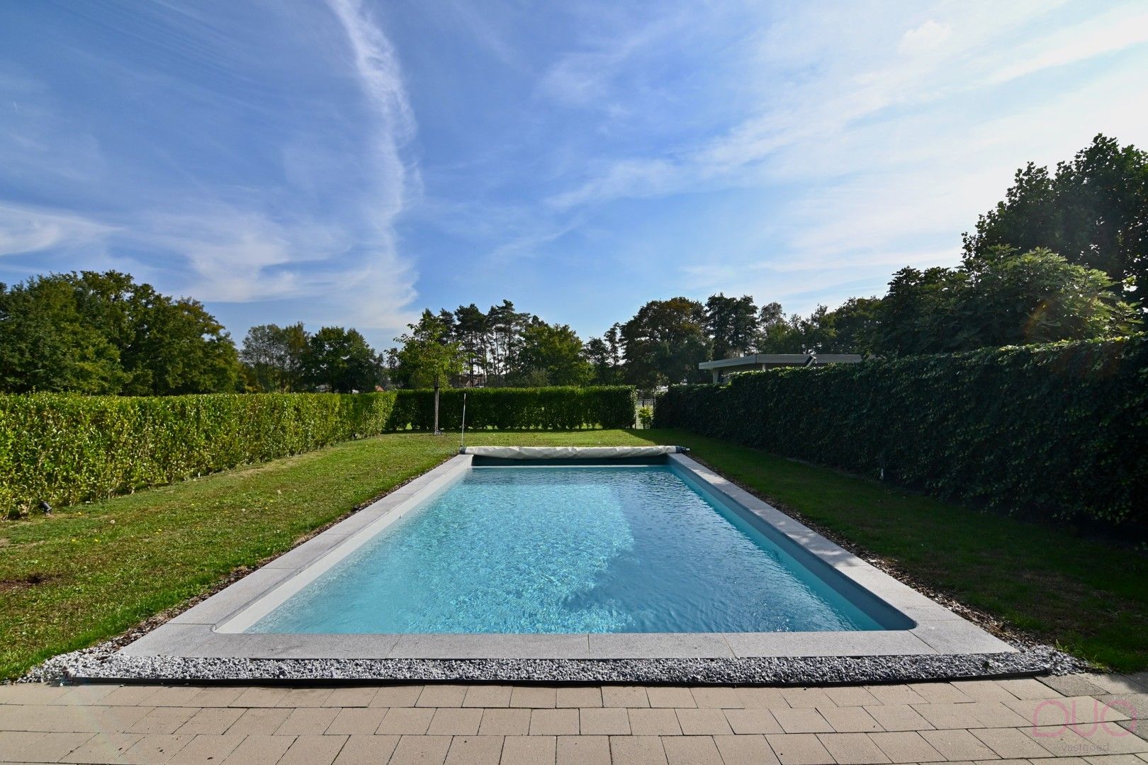 Knappe instapklare villawoning met vijf slaapkamers, verwarmd zwembad op 21a59ca foto 40