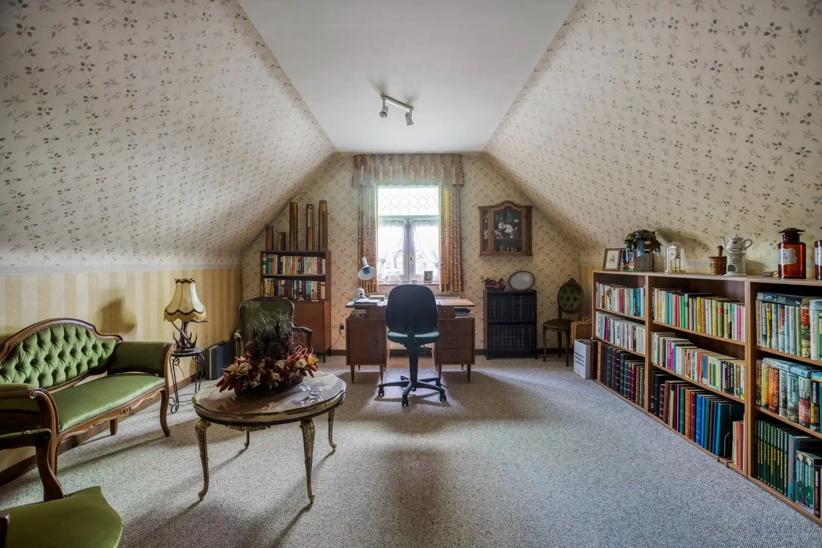 Ruime gezinswoning op perceel van 14a 16ca te koop in Tessenderlo foto 18