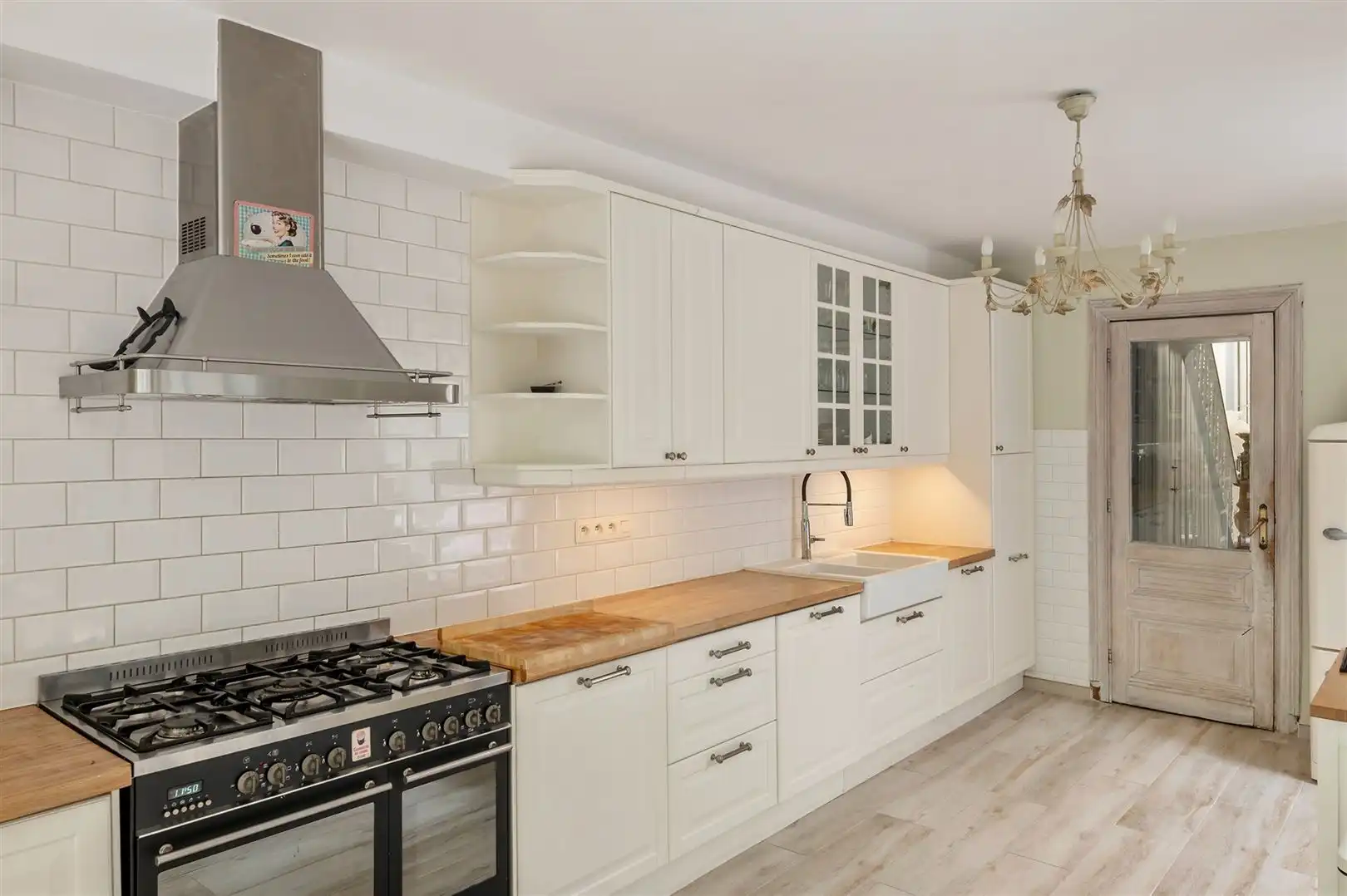 Ruime herenwoning met tuin en vijver, tussen Park Spoor Noord en het centrum foto 9