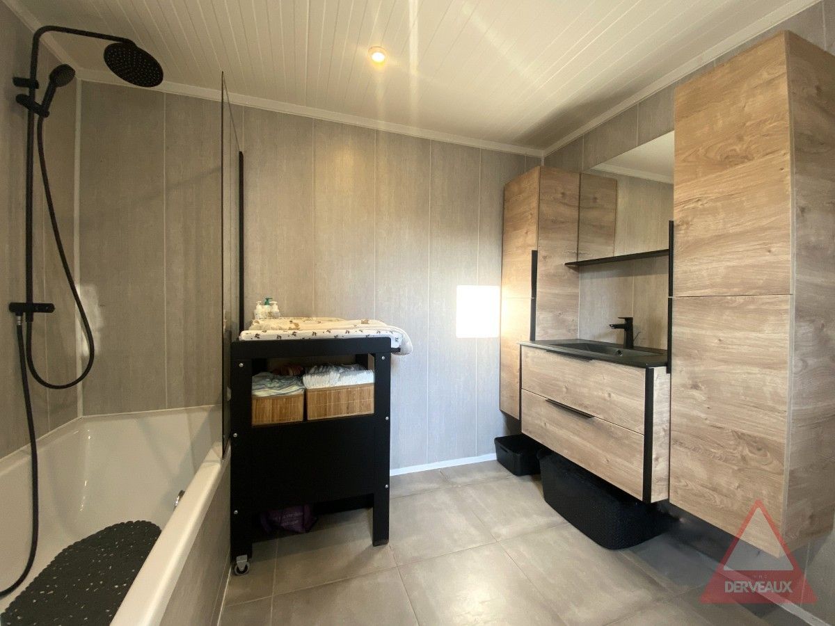 Moorslede – Instapklare woning met zonnig terras en centrale ligging foto 9