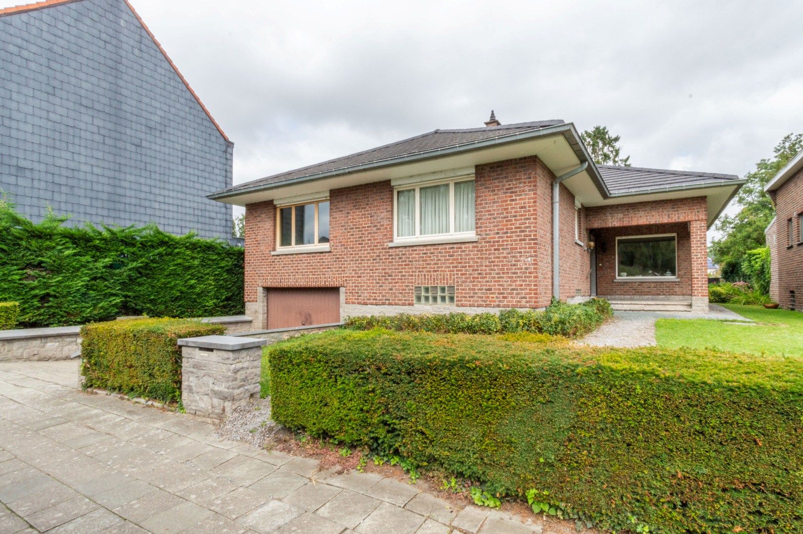 ZEER DEGELIJK GEBOUWDE VILLA OP 18A 91CA ! foto 3