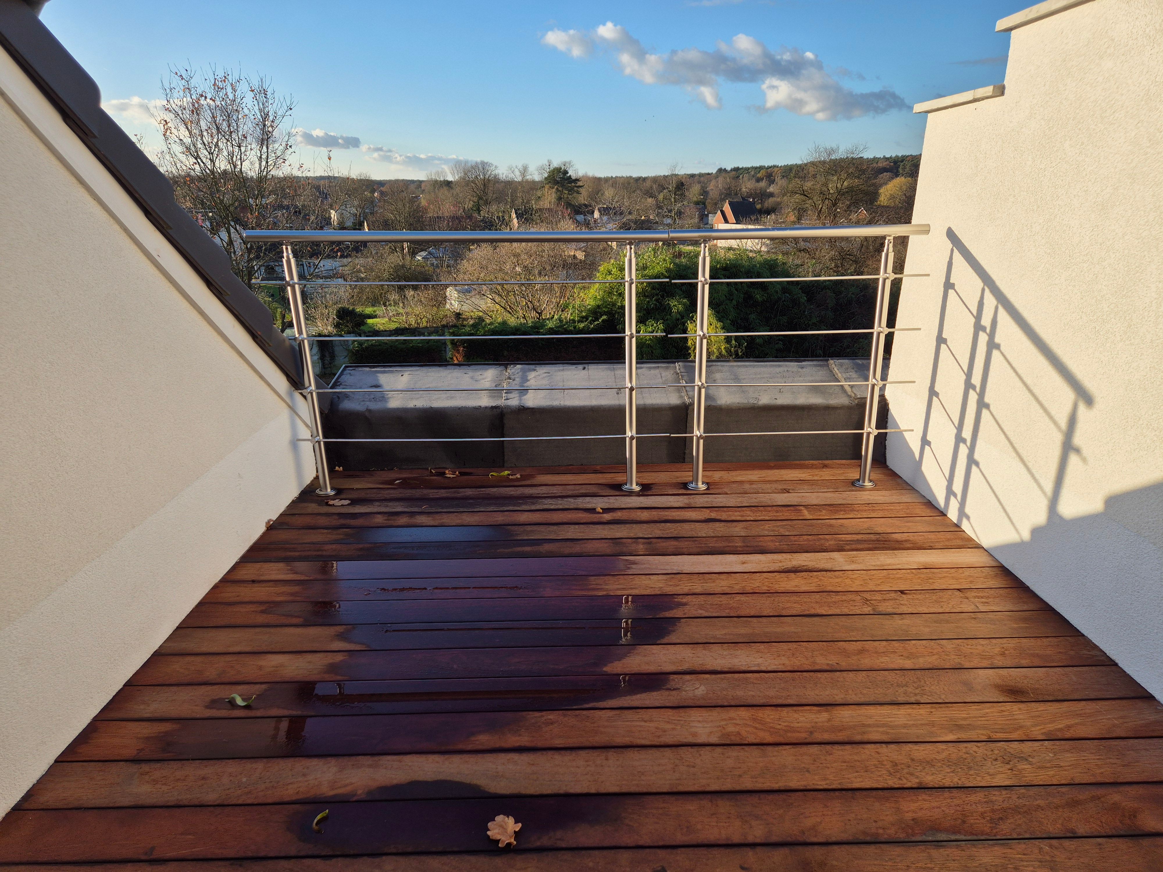 Leuke gerenoveerde woning met 4 slaapkamers en tuin foto 25