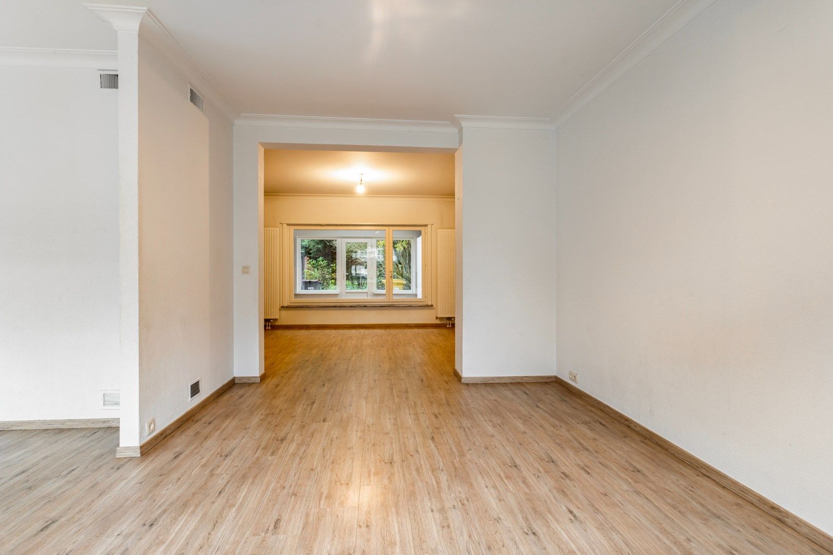 Instapklare gezinswoning met 4 slpks en 2 badkamers in het centrum van Mol !  foto 5