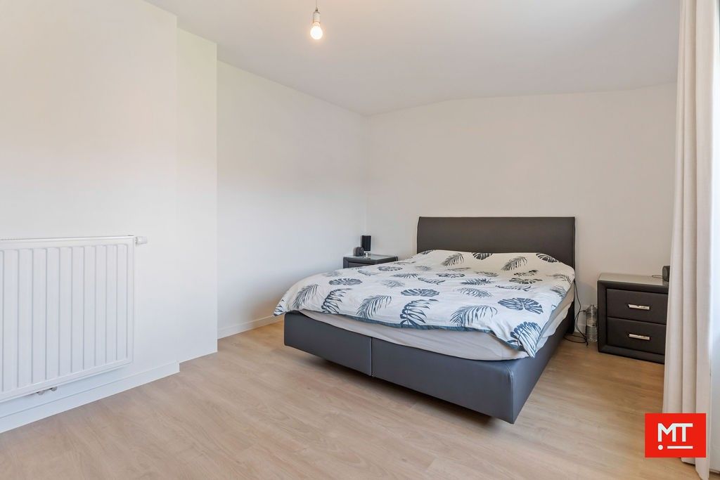Gerenoveerde halfopen woning op het einde van een doodlopende straat te Zonnebeke foto 17