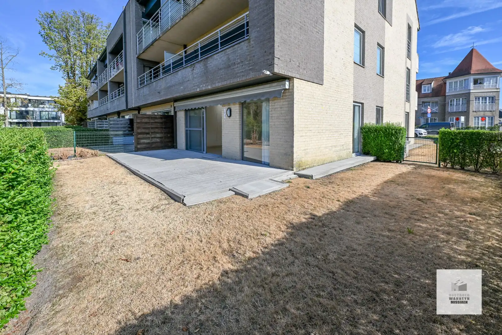 Ruim gelijkvloers appartement met 2 slpk en zonnige tuin/terras foto 6