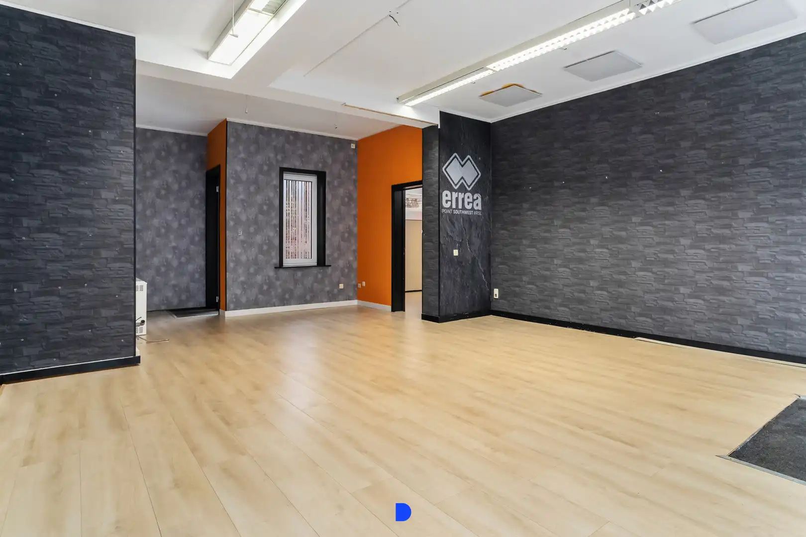 Verhuurd handelspand in het centrum van Roeselare. foto 6