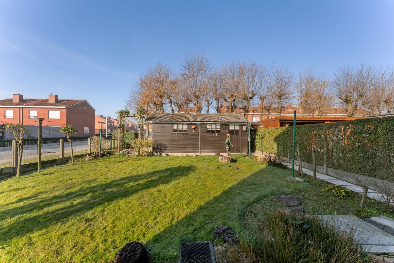 Instapklare gezinswoning met tuin in het hart van Ardooie! foto 15