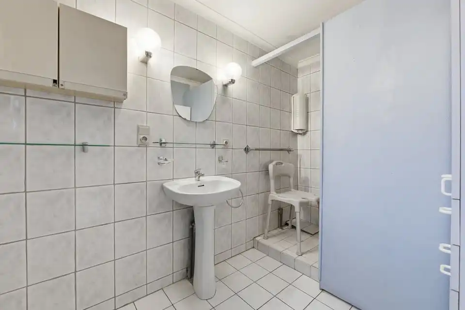 TE RENOVEREN GEZINSWONING OP EEN MOOI PERCEEL IN ZEPPEREN foto 18