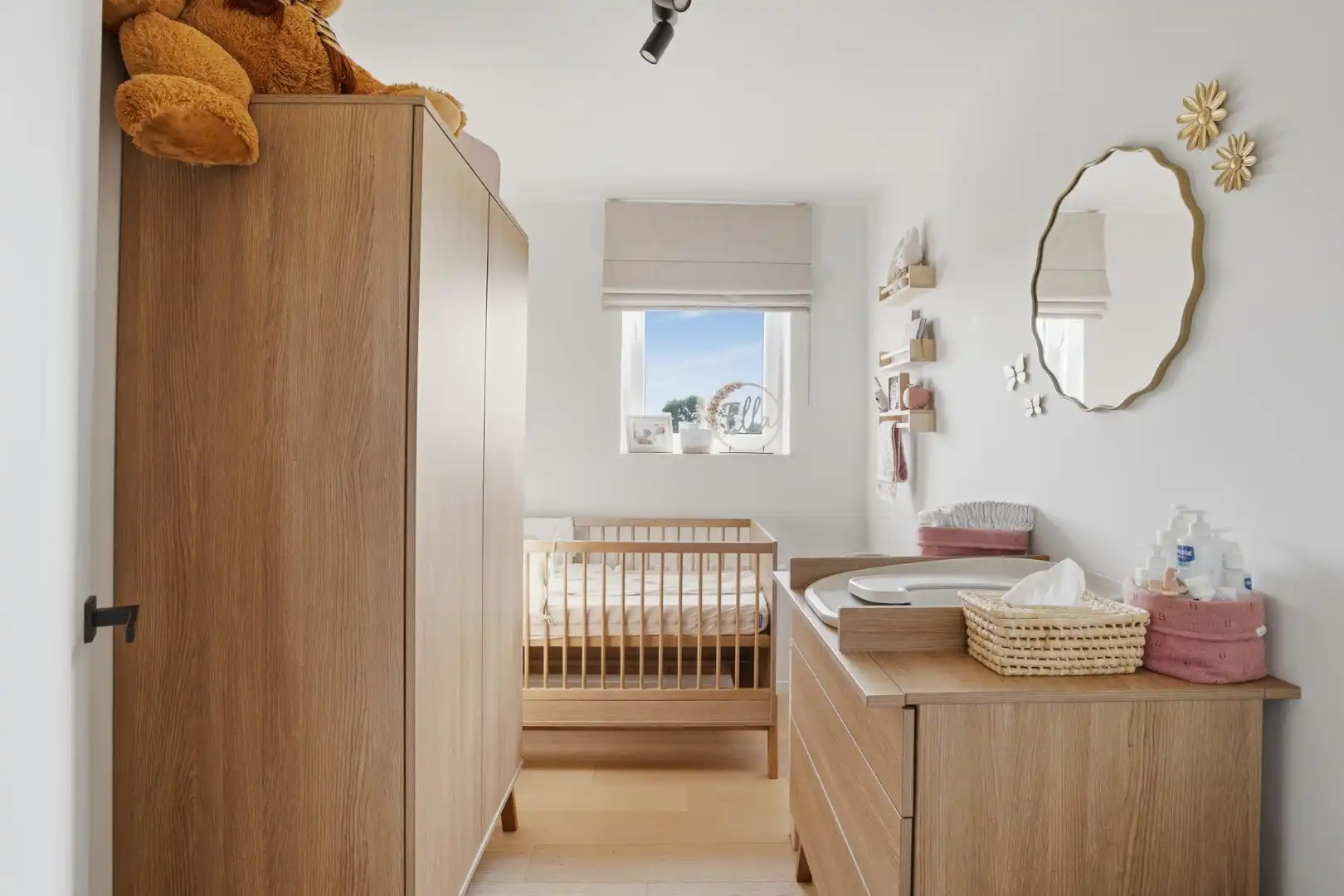 Prachtig instapklaar appartement met terras, groen zicht en autostaanplaats foto 14