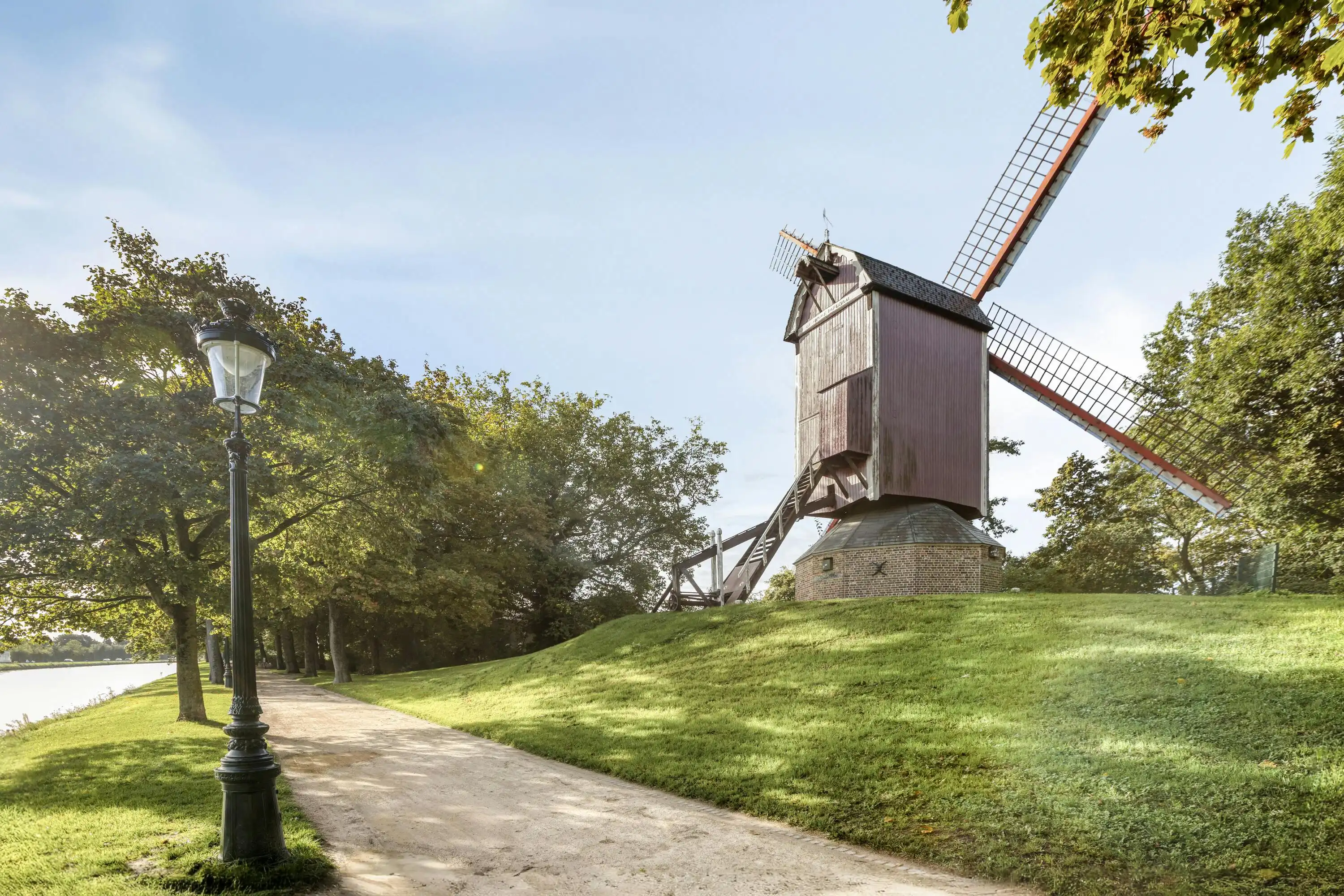 Charmant herenhuis te koop in Brugge foto 18