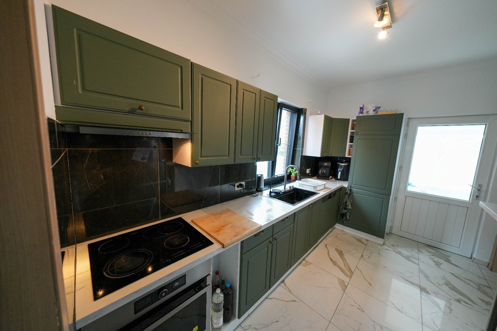 Instapklare woning, gerenoveerd tussen 2017 en 2025 foto 14