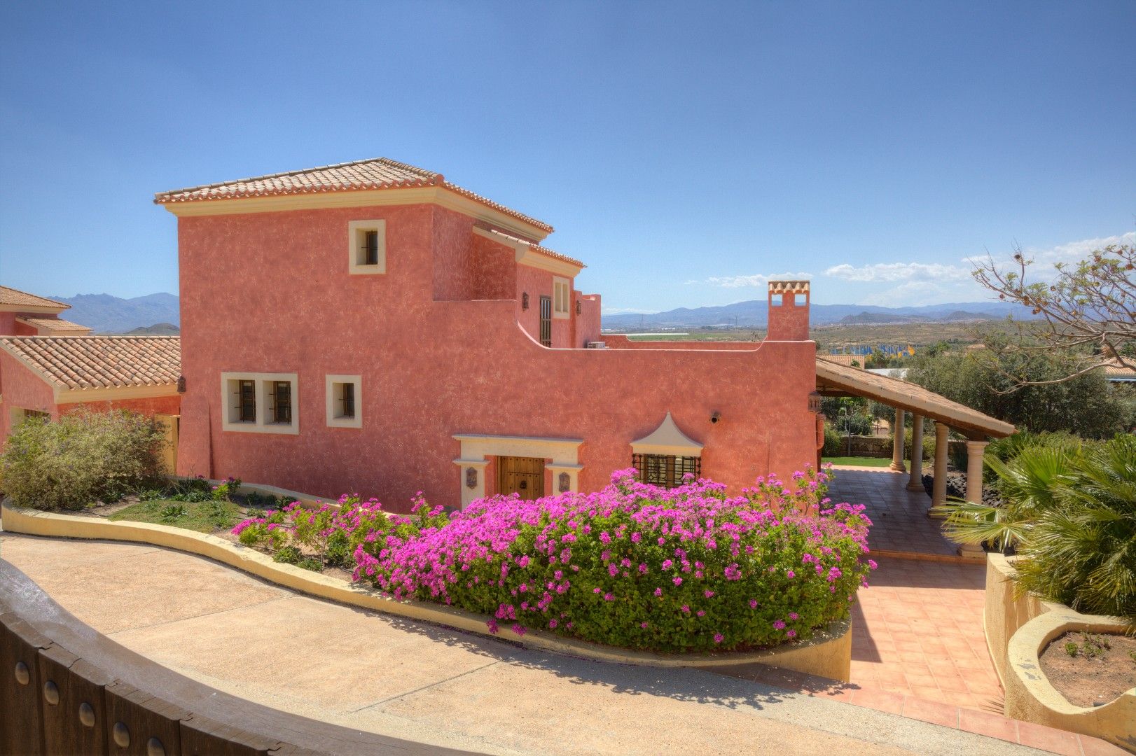 Desert Spring - Sweetwater Island Drive - Villaricos foto {{pictureIndex}}