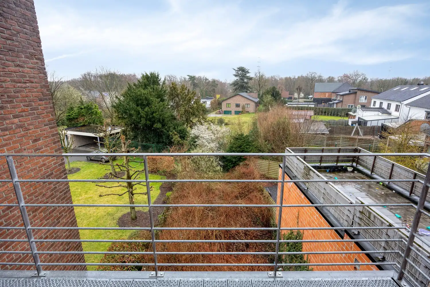 Uniek Investeringspand met een goed rendement op de Stalenstraat Genk foto 15