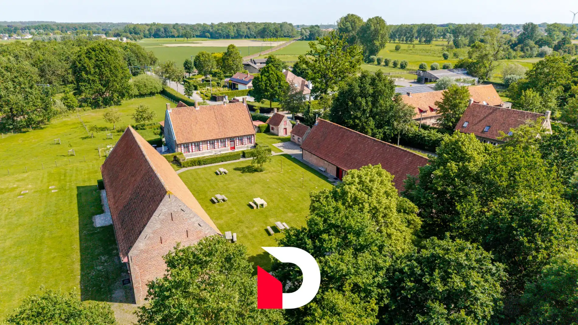 Unieke erfgoedsite “Klokhof Loppem” met uitzonderlijk potentieel in een groene omgeving foto 18