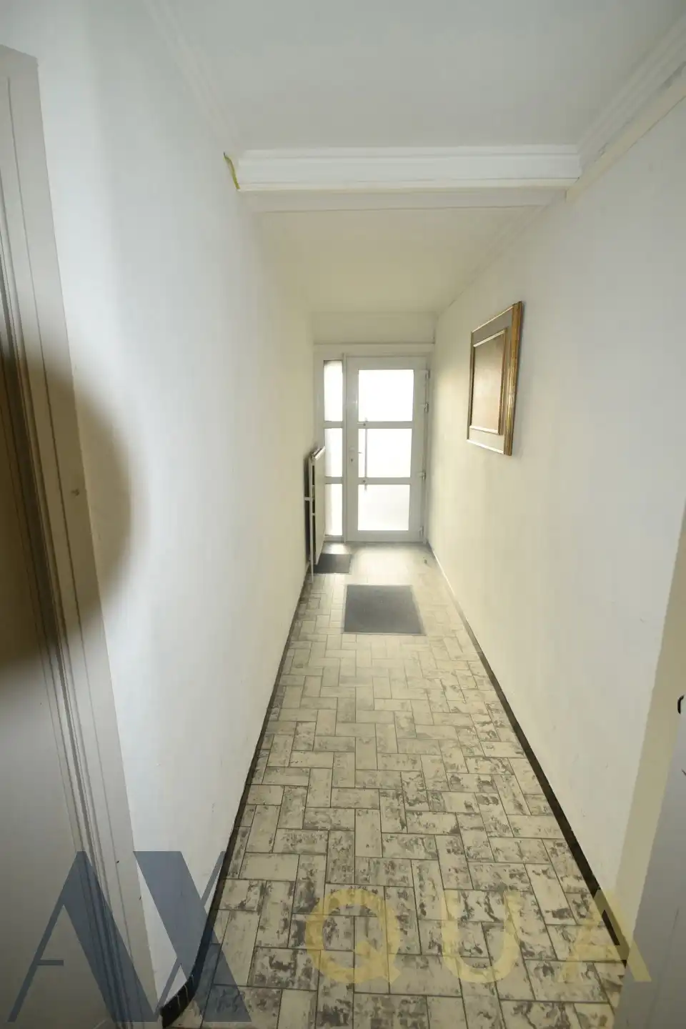 Rustig gel. 2 slpk.appt. (95 m²) met overdekt terras en kelder foto 12