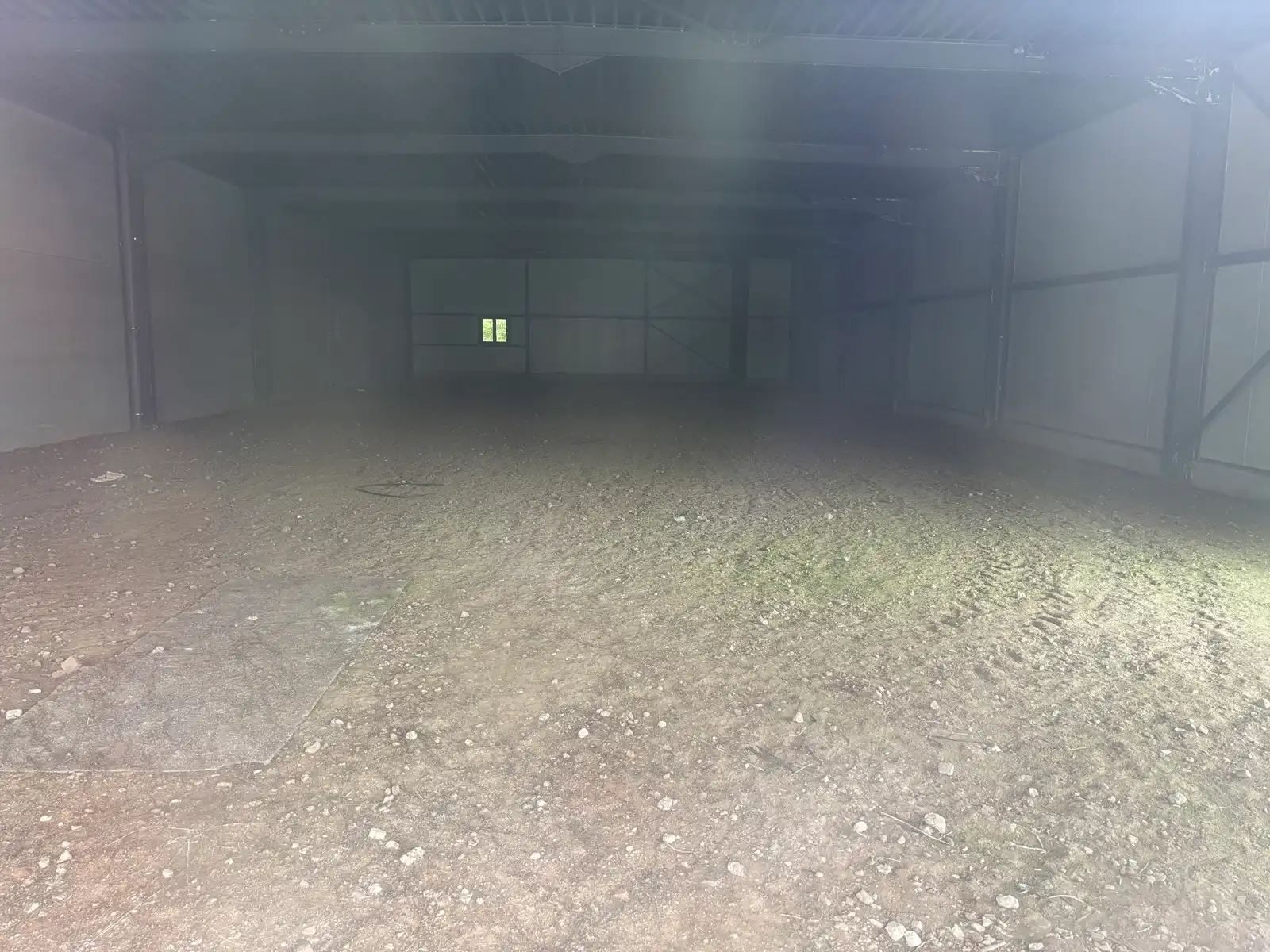 Handelspand (649 m²) in commerciële site Lanaken foto 4