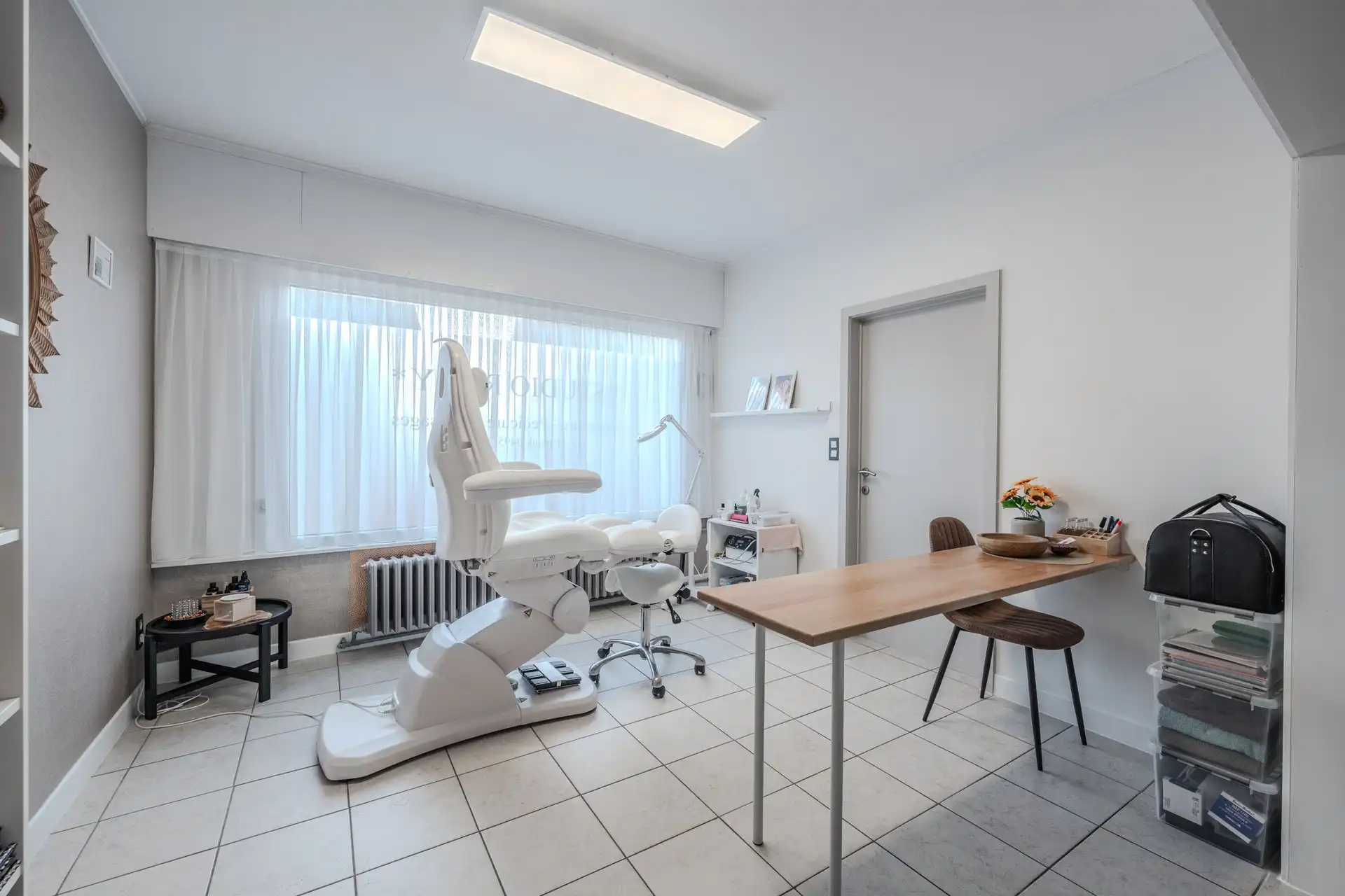 Ruime gezinswoning met garage en tuin in het rustige Pervijze. foto 5