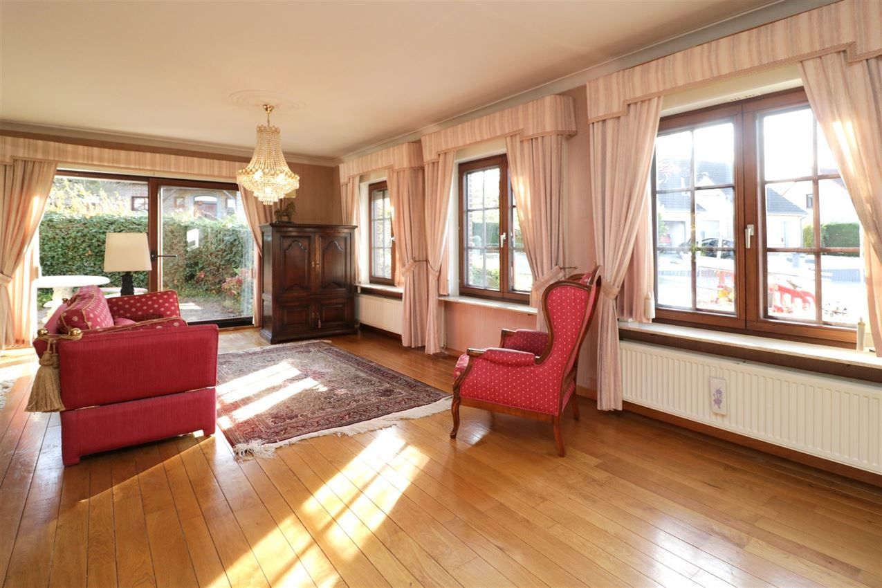 met prachtige tuin, nabij centrum foto 45