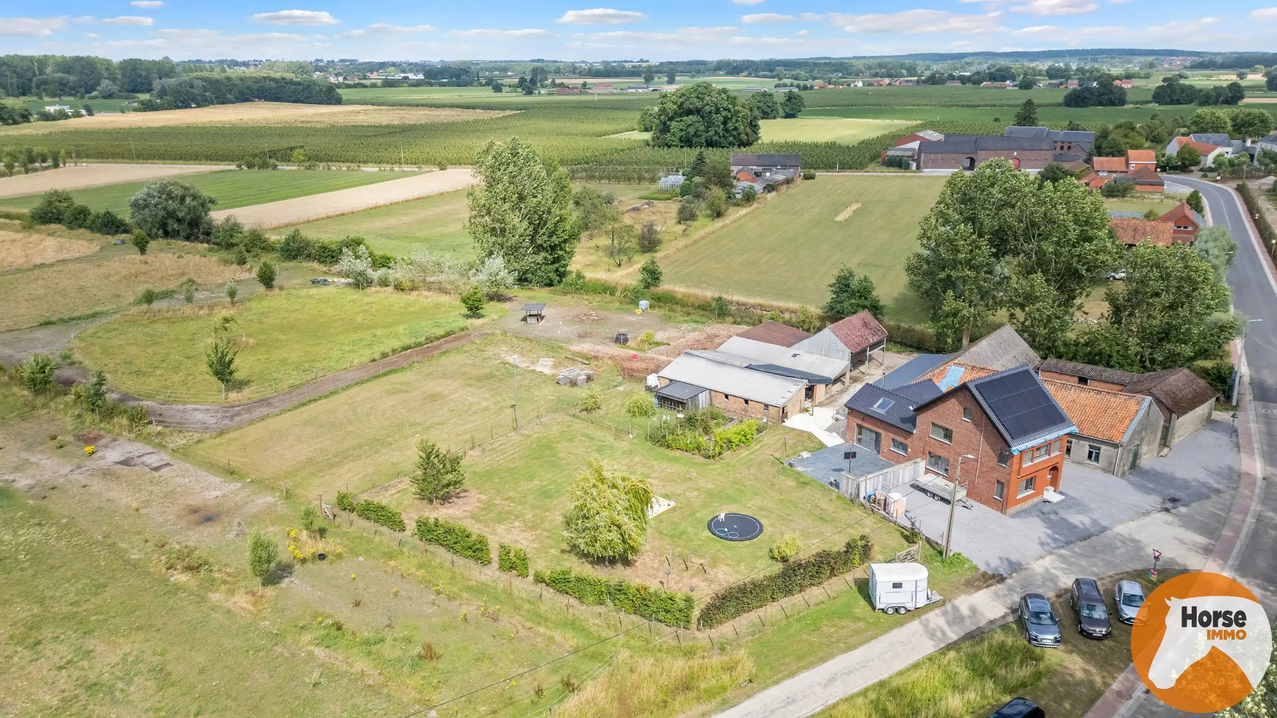 GEETBETS - Gerenoveerde woning met paardenfaciliteiten foto 32