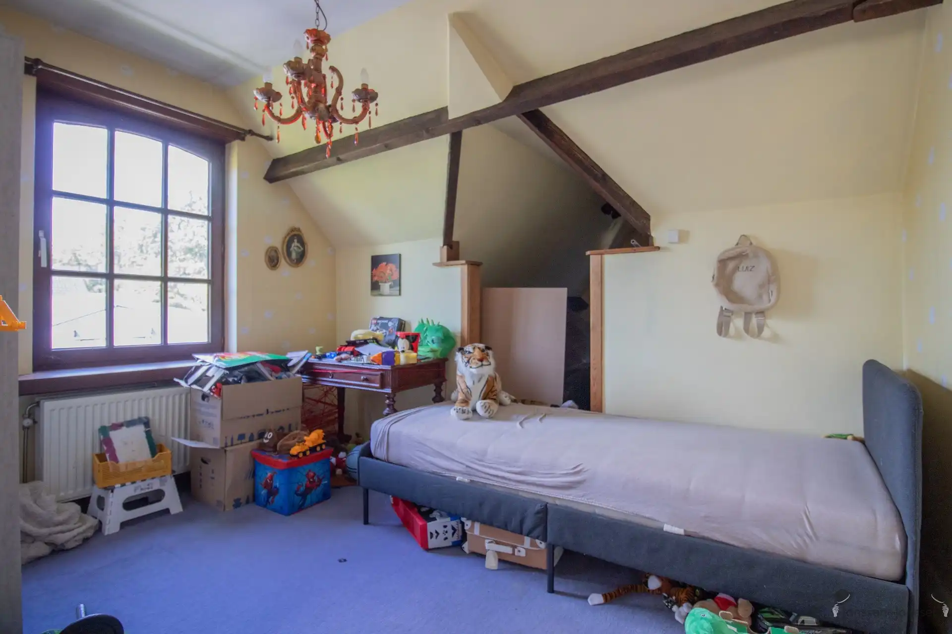 Ruime op te frissen villa met 2 keukens, 2 badkamers en min. 5 slaapkamers op 1.157 m² foto 23
