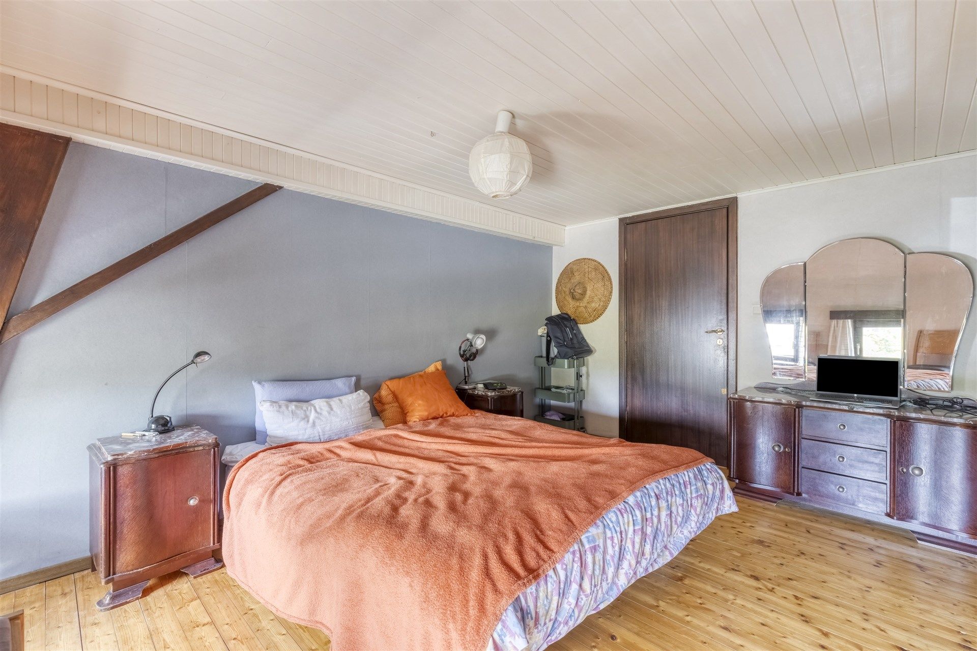 Ruime woning met groene tuin te koop in Oosterzele foto 11