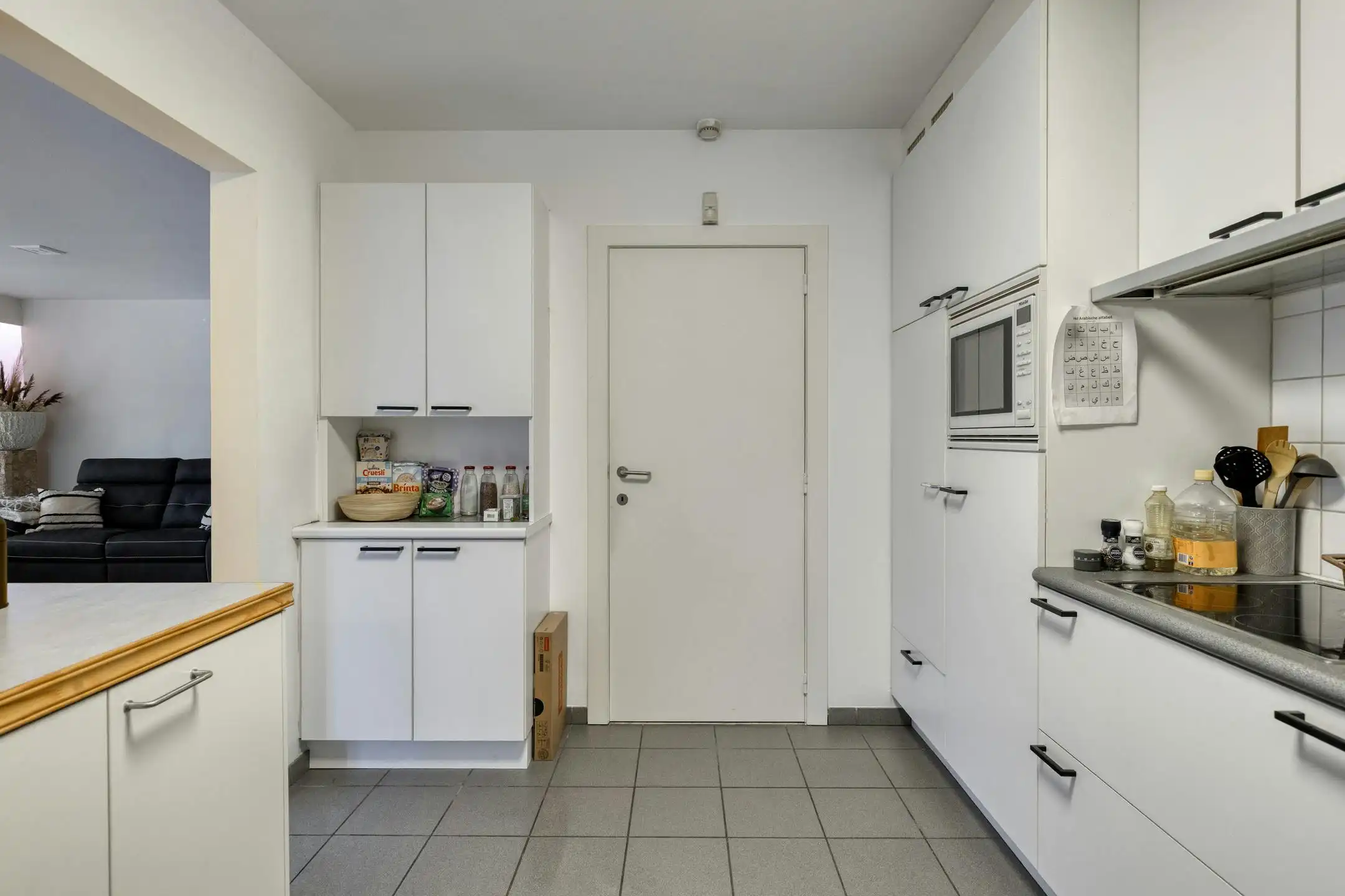 Appartement met drie slaapkamers en garage te koop! foto 11