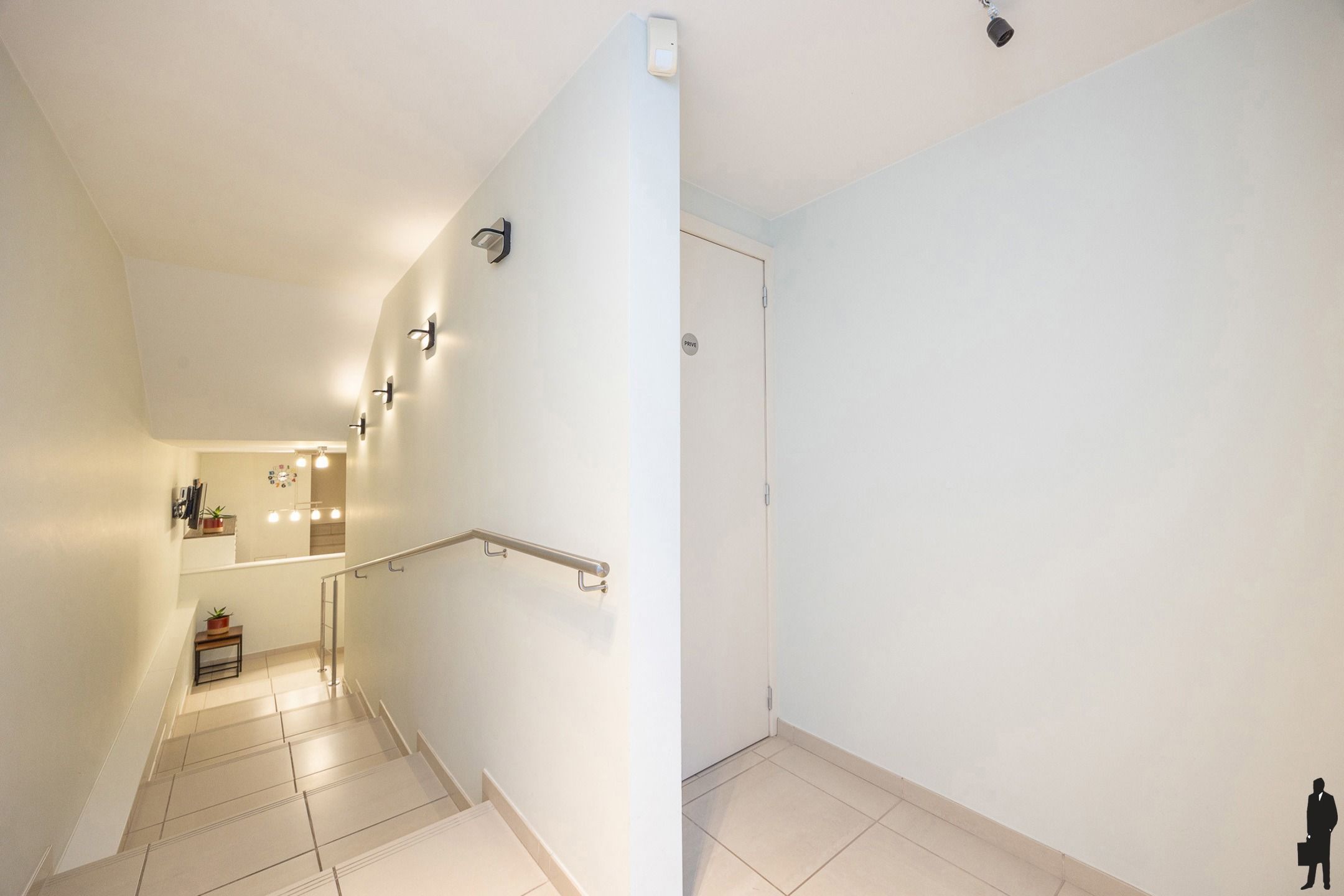 Woning met praktijkruimte  foto 9