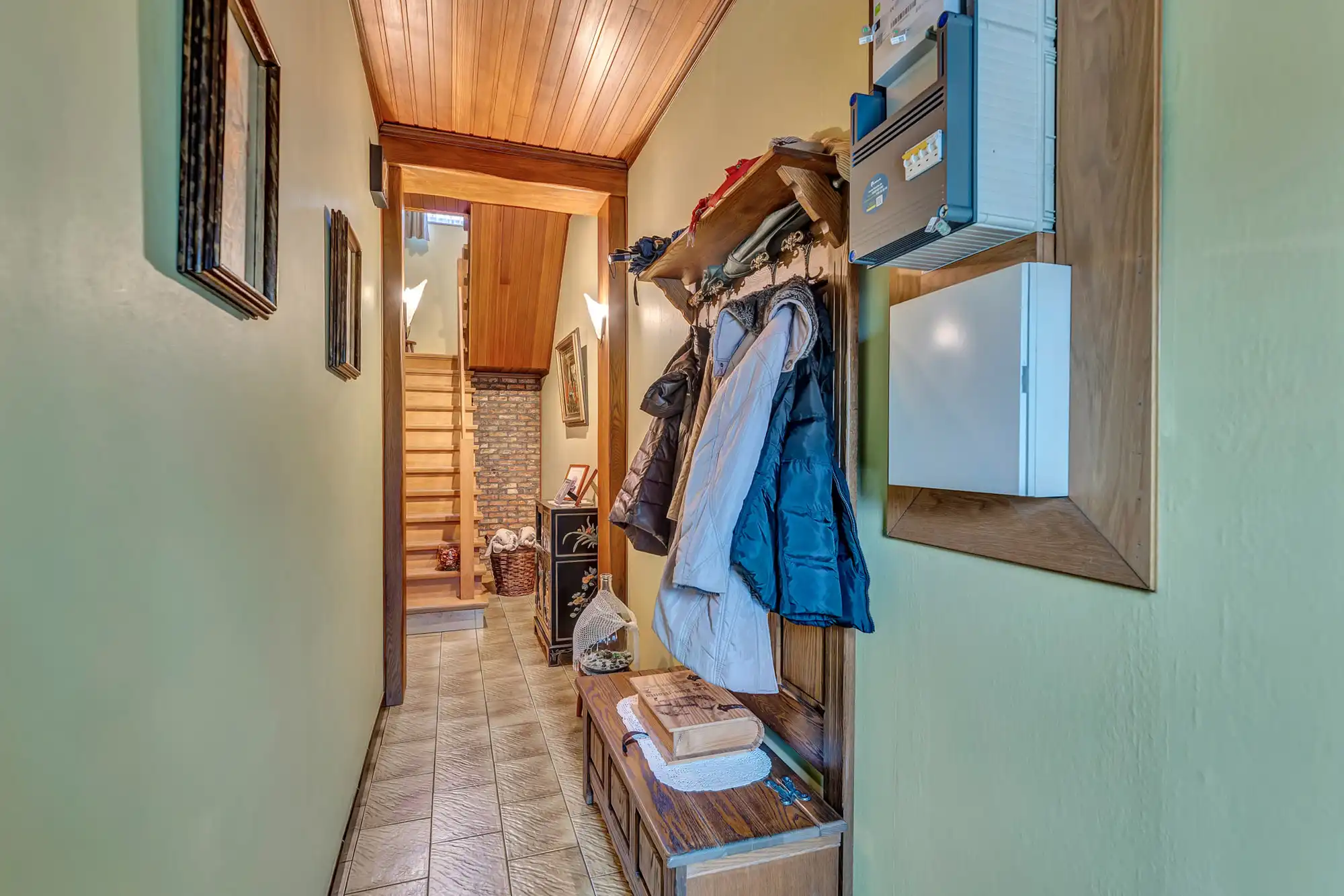 Ruime, solide woning op strategische ligging foto 2